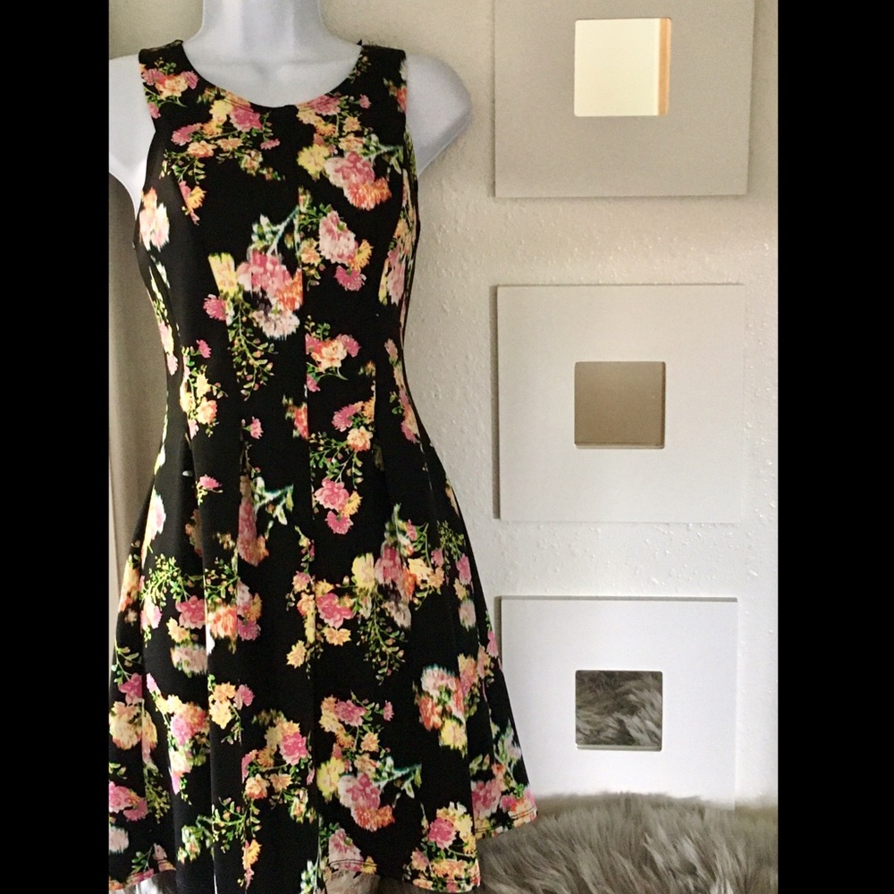 Candie’s Dress